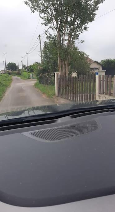 Charmant T2, Cl 3 Etoiles, 4 Lits, 4 Personnes Et 1Enfant, Parking Et Terrasse Saint-Sever  Kültér fotó